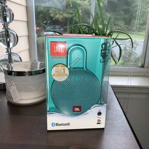 JBL Waterproof Portable Speaker